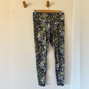 NWOT Lululemon W's Wunder Under Luxtreme Flower Leggings Sz 8 30" Inseam Yoga
